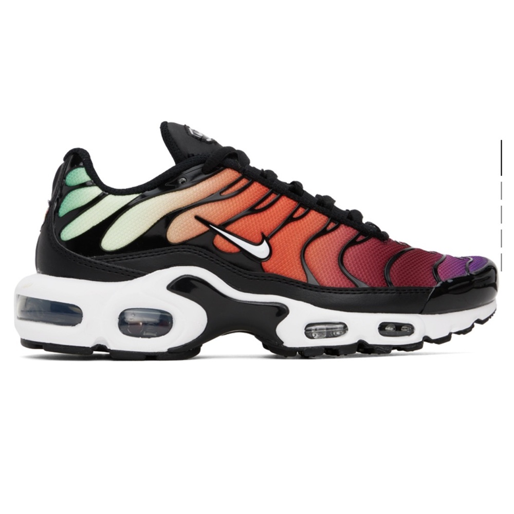 NIKE AIRMAX PLUS W7